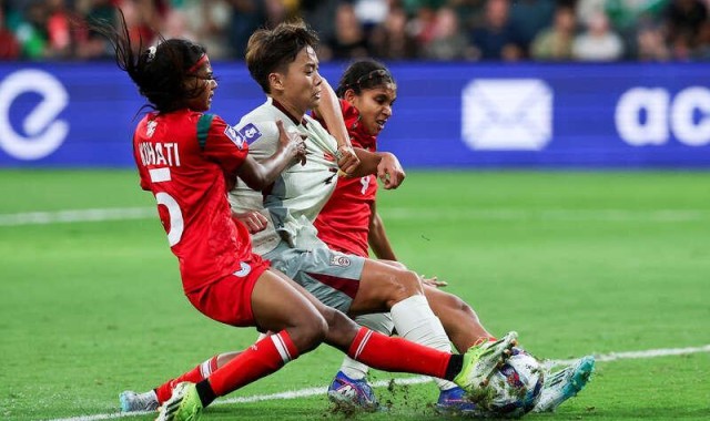 半岛体育官网-王霜“世界波”破门 中国女足收获亚洲杯“开门红”